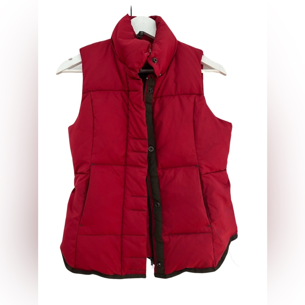 Women’s Red Winter Puffer (XS)